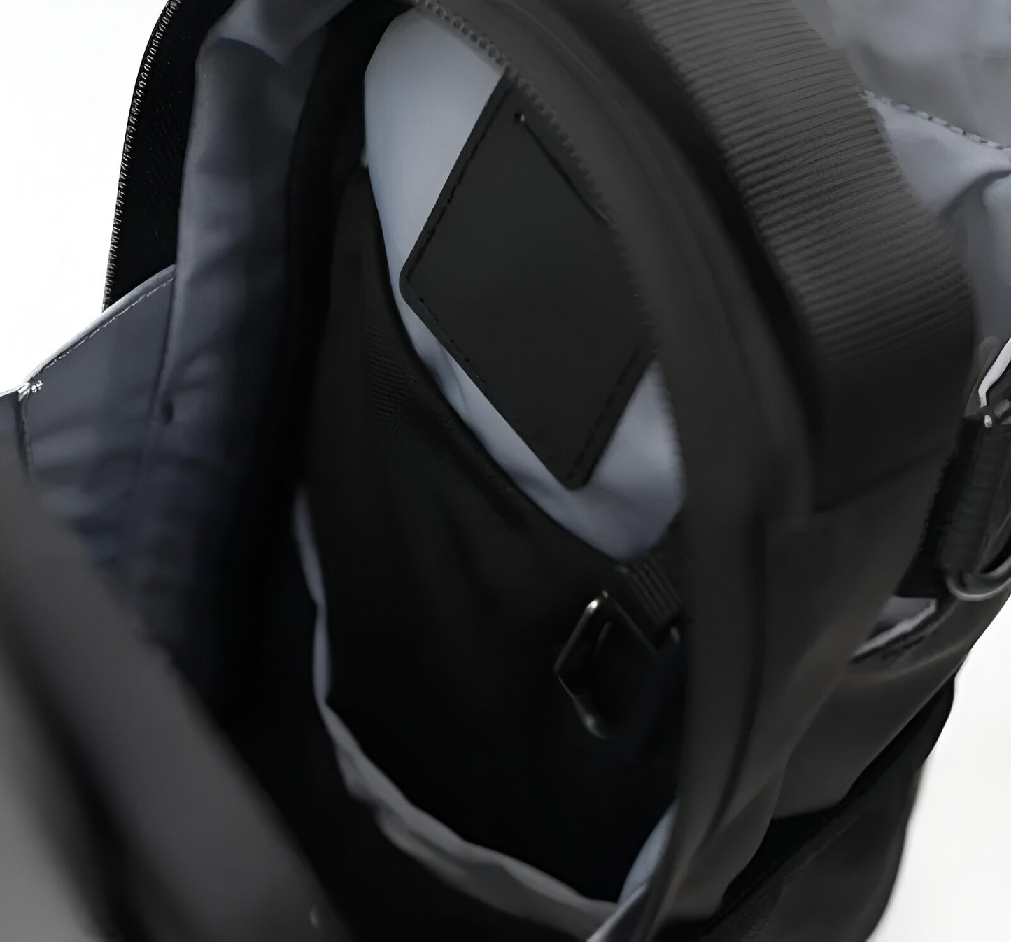 MagniBag - Mochila Magnética